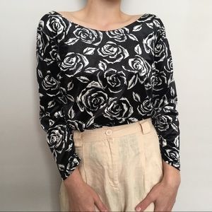 Velvet rose scoop neck top